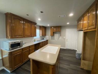 Main picture of 1419 Lindsey St