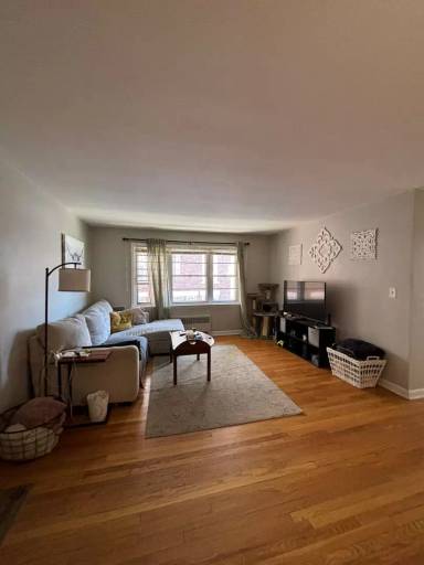 Main picture of 2575 N Prospect Ave