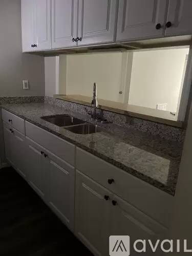 Main picture of 5504 Windwood Rd
