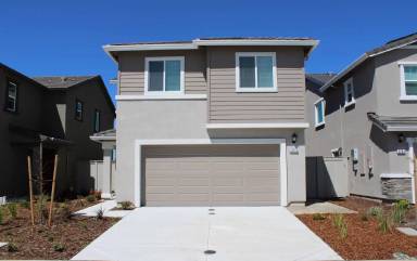 Main picture of 2072 Shady Tree Cir