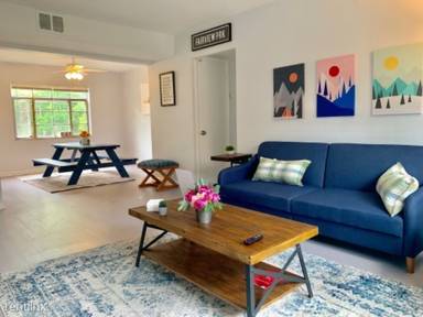 Main picture of 4273 W 222nd St