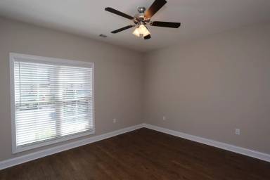 Main picture of 109 Highlands Crossing Blvd