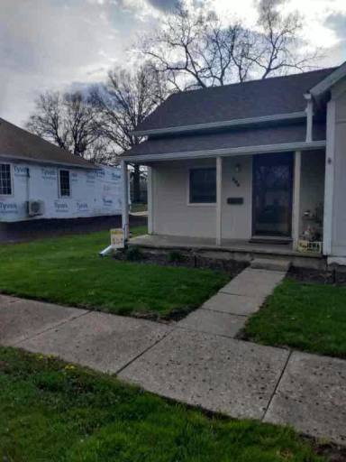 Main picture of 600 S Cherry St