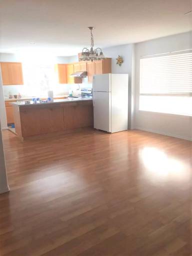 Main picture of 12151 SE Harold St