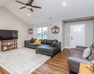 Main picture of 3505 Yellowwood Dr