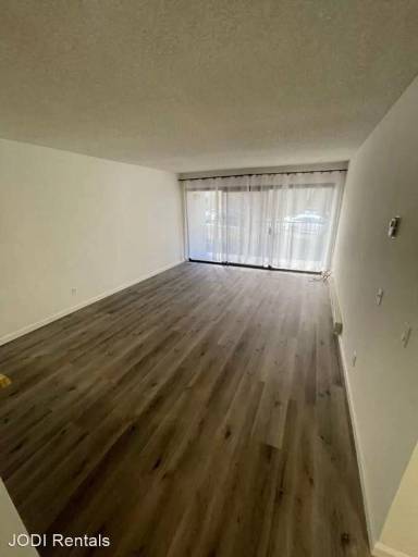Main picture of 380 Vallejo Dr