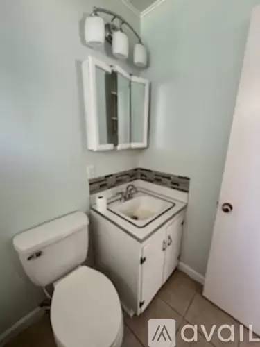 Main picture of 717 Spruce St