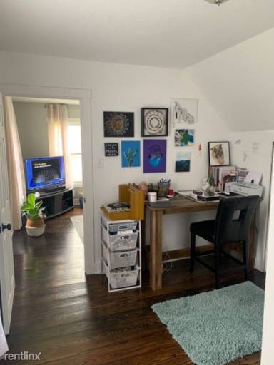 Main picture of 105 Franklin Ave