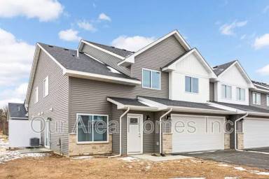 Main picture of 6016 Manchester Ave NE
