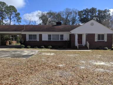 Main picture of 380 N Lexington St