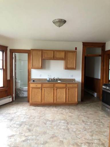 Main picture of 98 Miller St