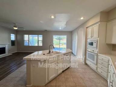 Main picture of 30906 Crystalaire Dr