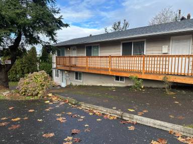 Main picture of 1209 Washington St