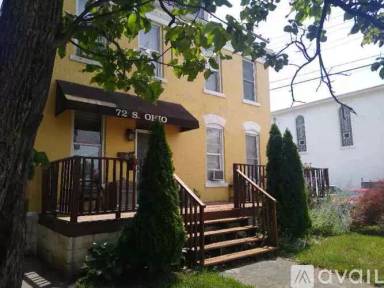 Main picture of 72 S Ohio Ave