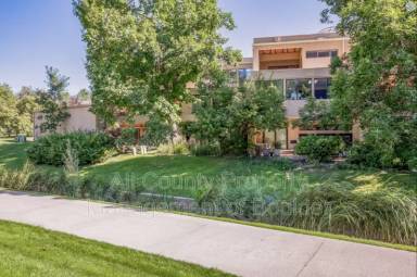 Main picture of 3835 Northbrook Dr