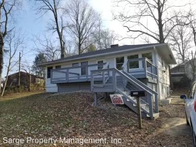 Main picture of 2506 E 5th St