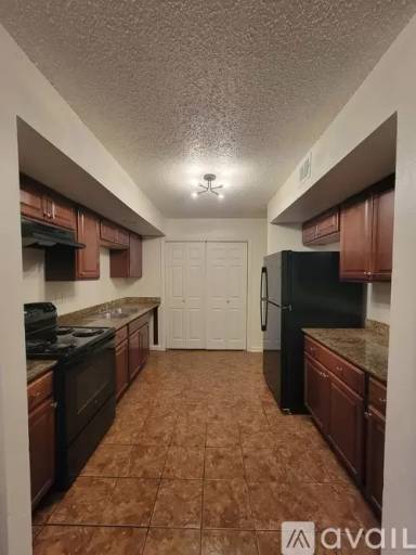 Main picture of 48 Carriage Ln