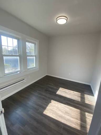 Main picture of 576 E Fall Creek Parkway North Dr