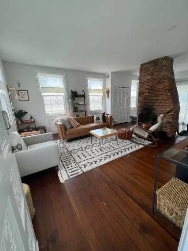 Main picture of 22 Halsey St