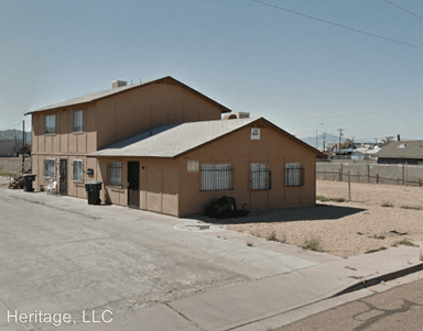 Main picture of 1621 E Wood St