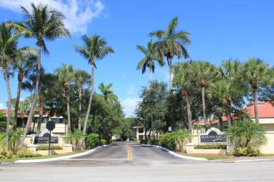 Main picture of Marina Oaks