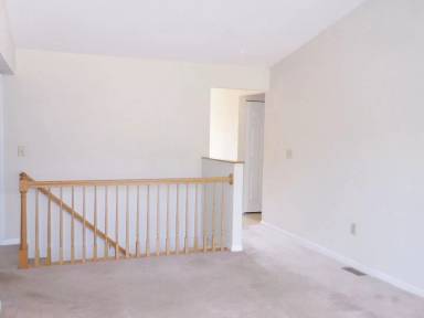 Main picture of 640 High School St