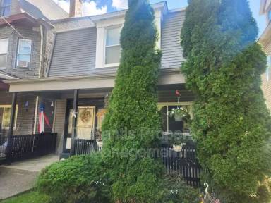 Main picture of 133 Glenmore Ave