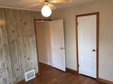 Main picture of 1101 W 61st Ave