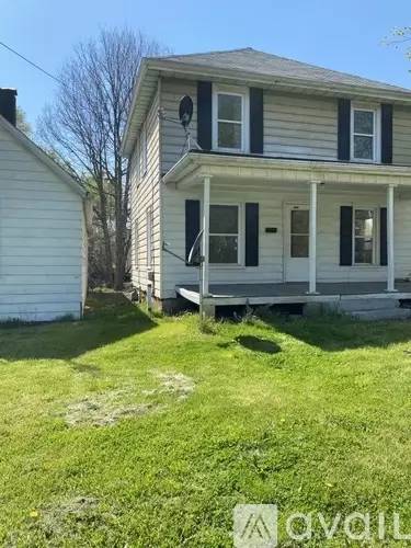 Main picture of 2125 N Machin Ave