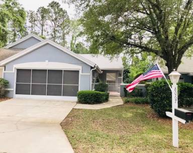 Main picture of 8067 SW 115th Loop
