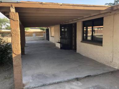 Main picture of 5526 S 13th Ave