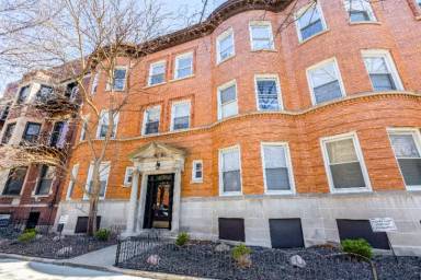 Main picture of 5445 S Harper Ave