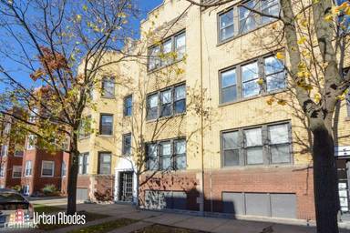 Main picture of 2538 W Sunnyside Ave