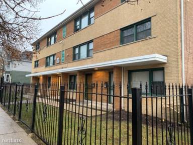 Main picture of 7848 S Coles Ave