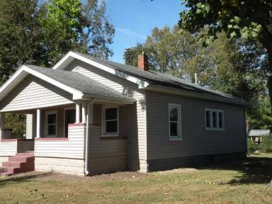 Main picture of 219 Cherry St