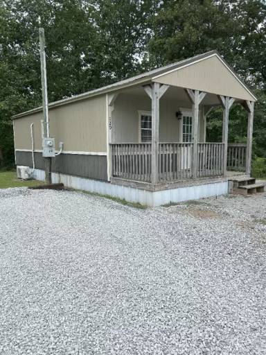 Main picture of 129 County Road 909