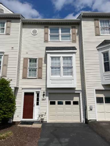 Main picture of 267 Cordial Dr