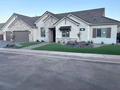 Main picture of 2836 E Creek Side Ct