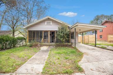 Main picture of 807 12th Ave