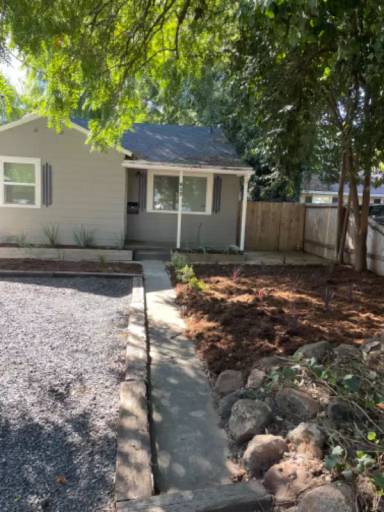 Main picture of 817 Oak Lawn Ave