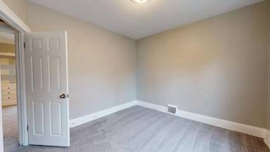 Main picture of 3501 W 136th St