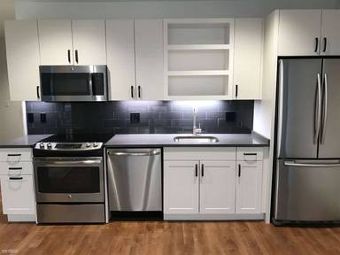 Main picture of Walter Huntington Apartments