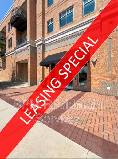 Main picture of 6832 Main St