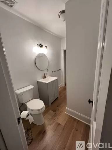 Main picture of 74 Upper Main St