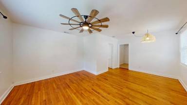 Main picture of 1310 Menna St