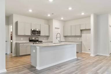 Main picture of 422 Minim St