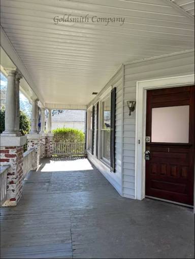 Main picture of 224 E Park Ave