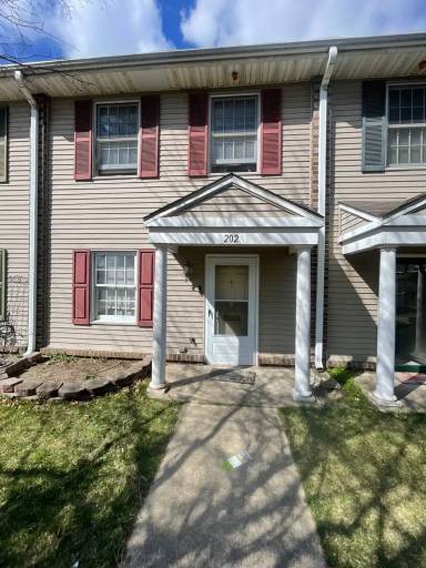 Main picture of 202 2nd Street Walk