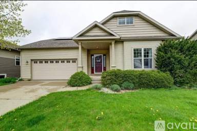 Main picture of 4710 Bautista Dr