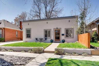 Main picture of 4435 Beach Ct